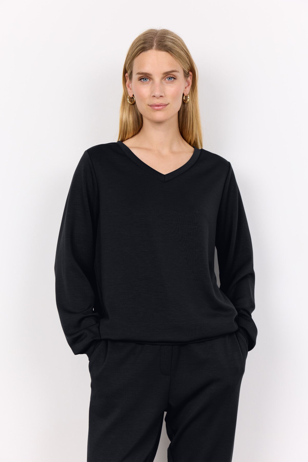 SC-BANU 194 Blus Svart