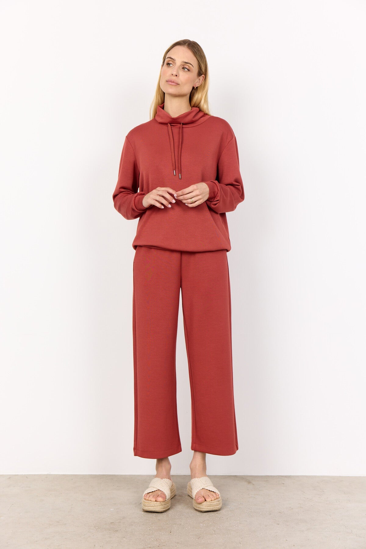 SC-BANU 125 Sweatshirt Roströd