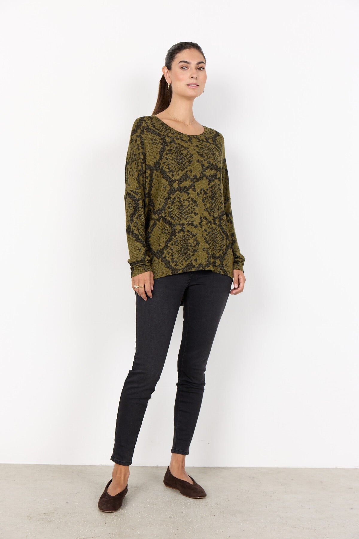 SC-BIARA AOP 145 Blus Mörkgrön