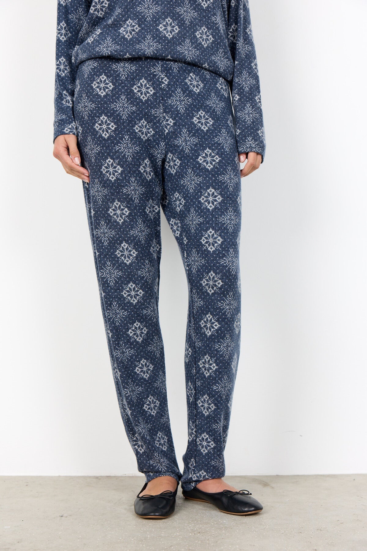 SC-BIARA AOP SET 150 Pyjamas mörkblå