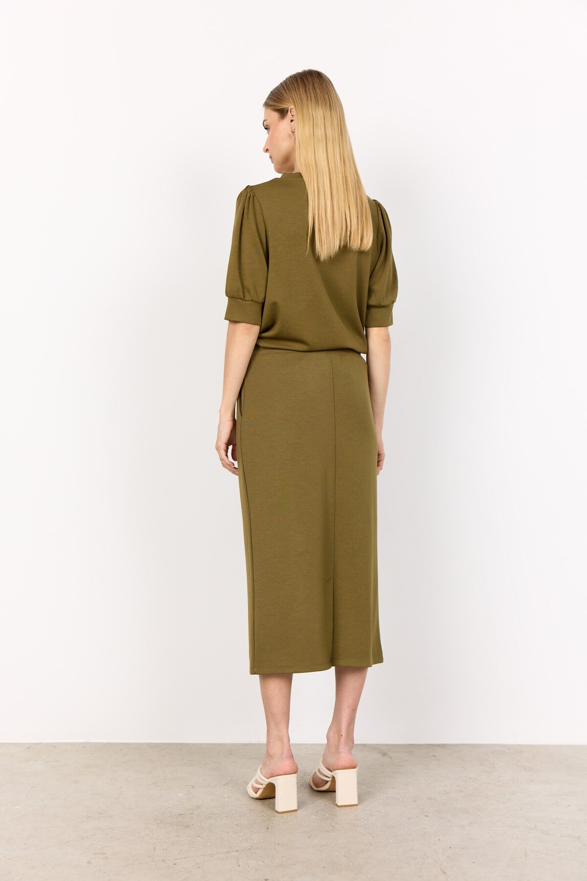 SC-BANU 83 T-shirt Oliv