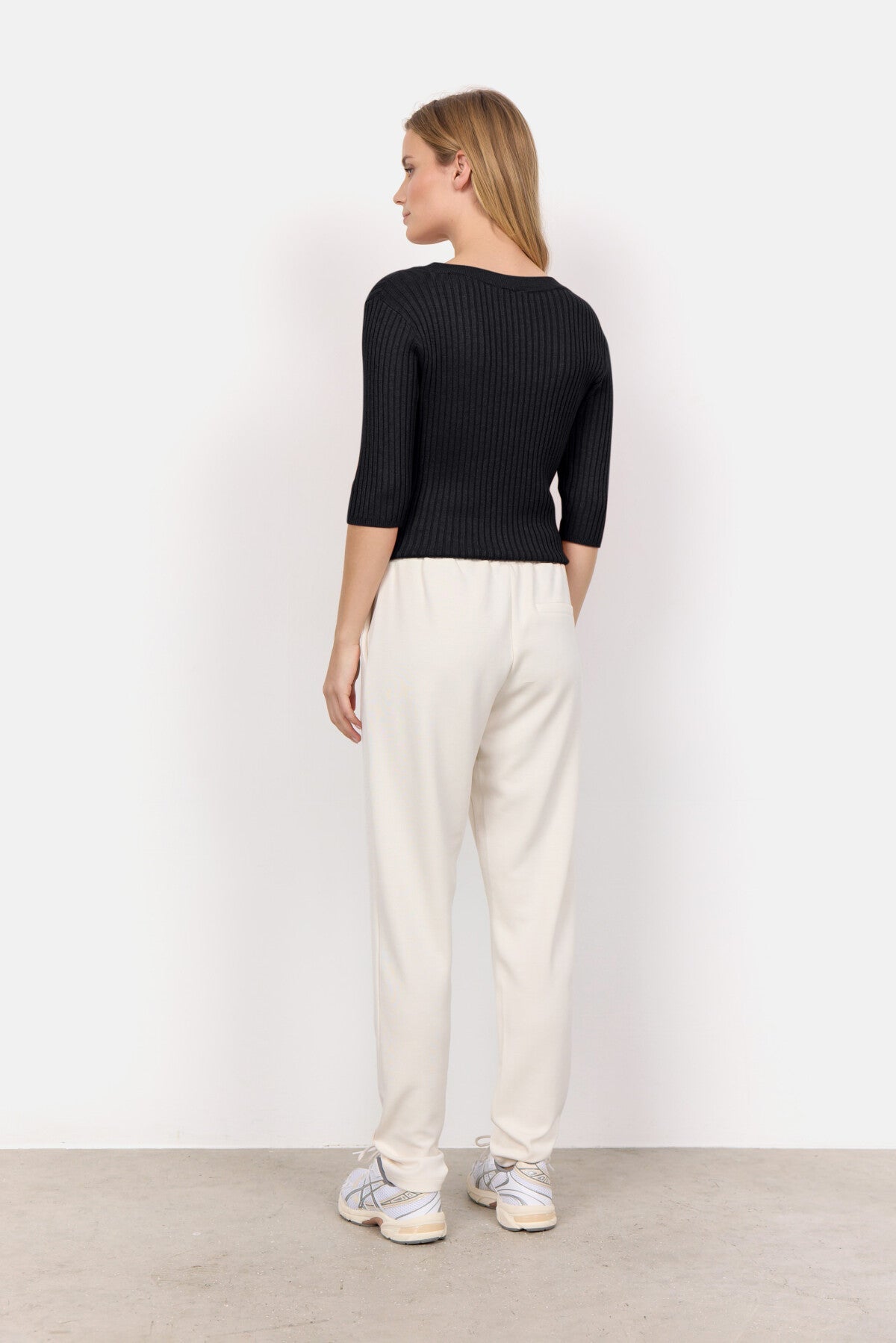 SC-BANU 157 Byxor Cream