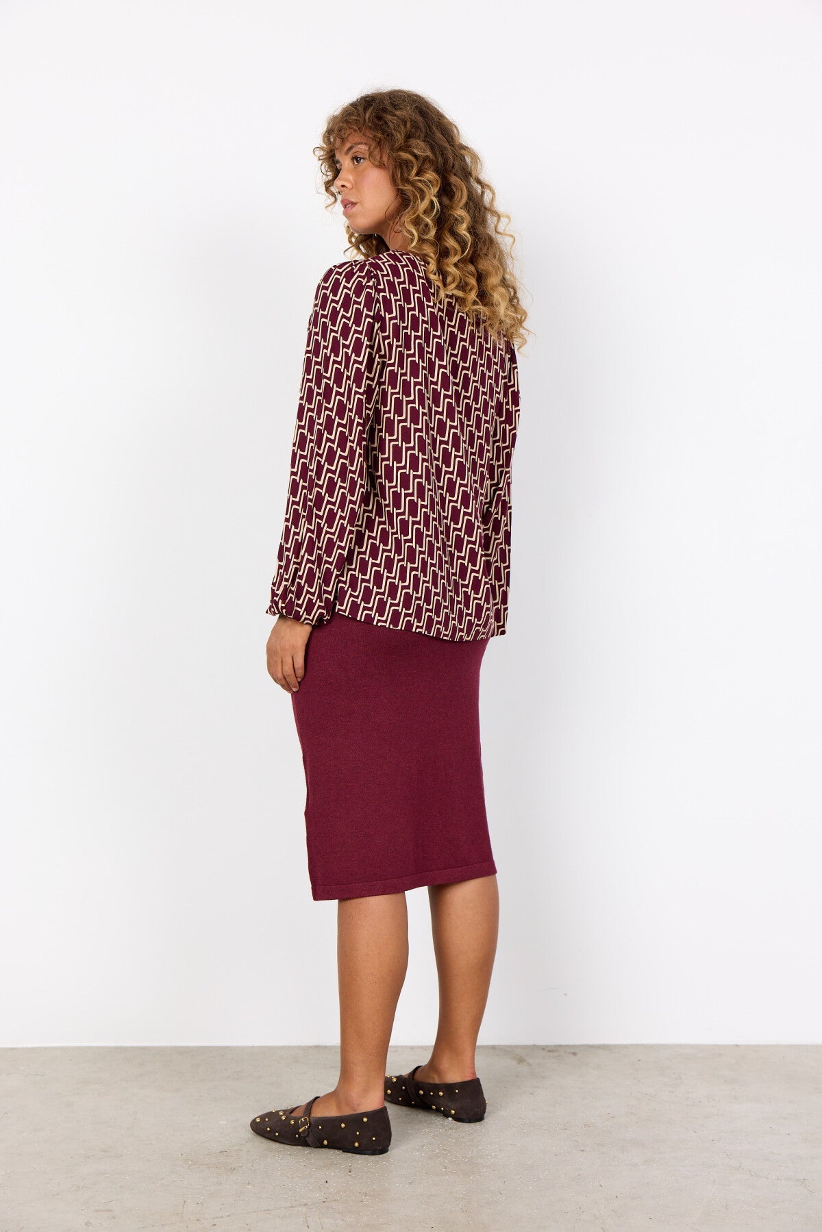 SC-VARLA 1 Blus Bordeaux