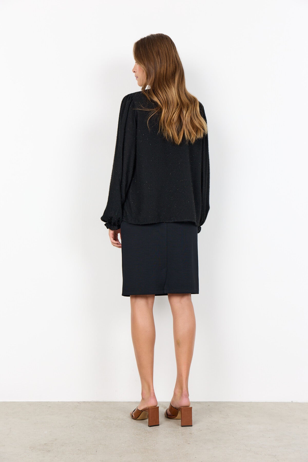 SC-ALINEA 1 Blus Svart
