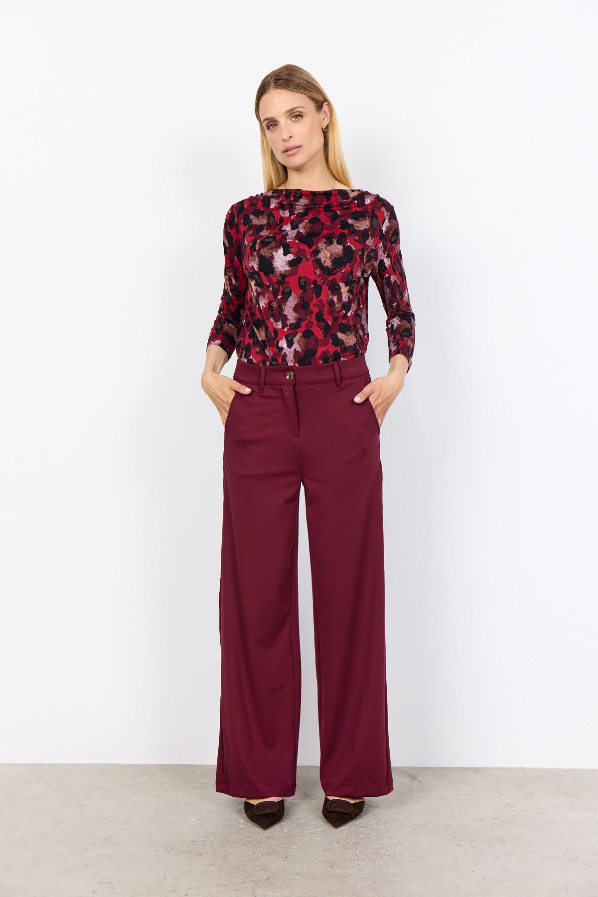 SC-MARICA AOP 342 Blus Mörkröd