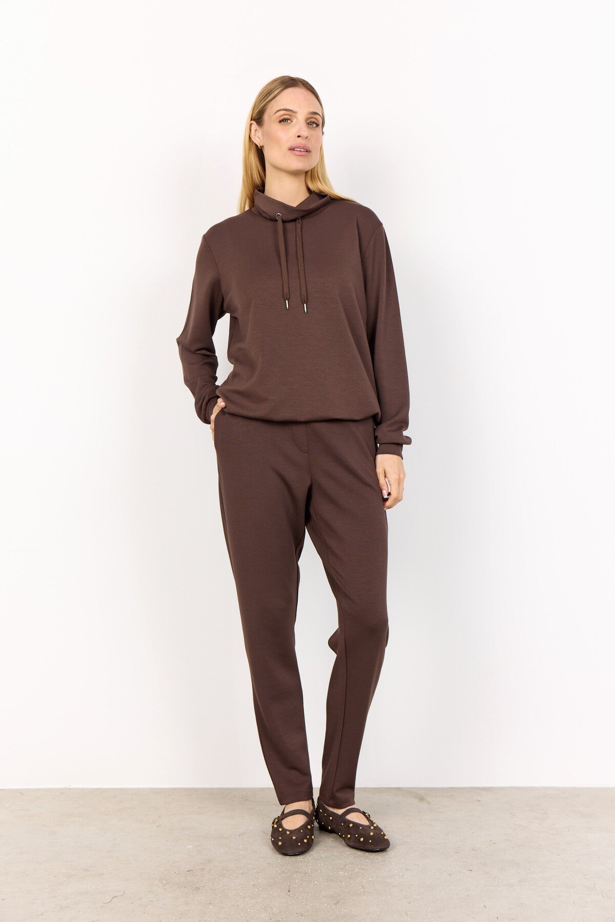 SC-BANU 125 Sweatshirt Mörkbrun