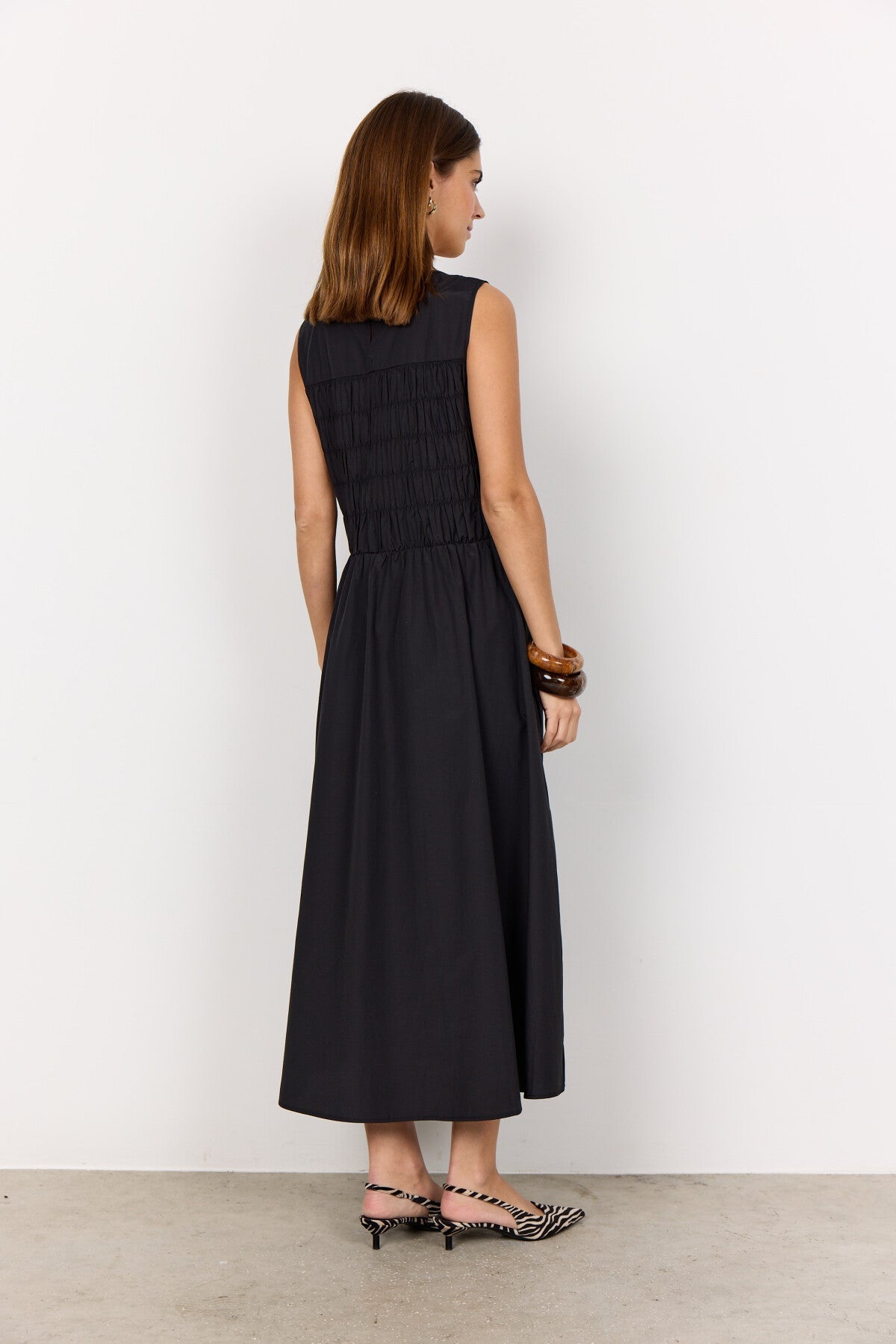 SC-NETTI 107 Klänning Svart