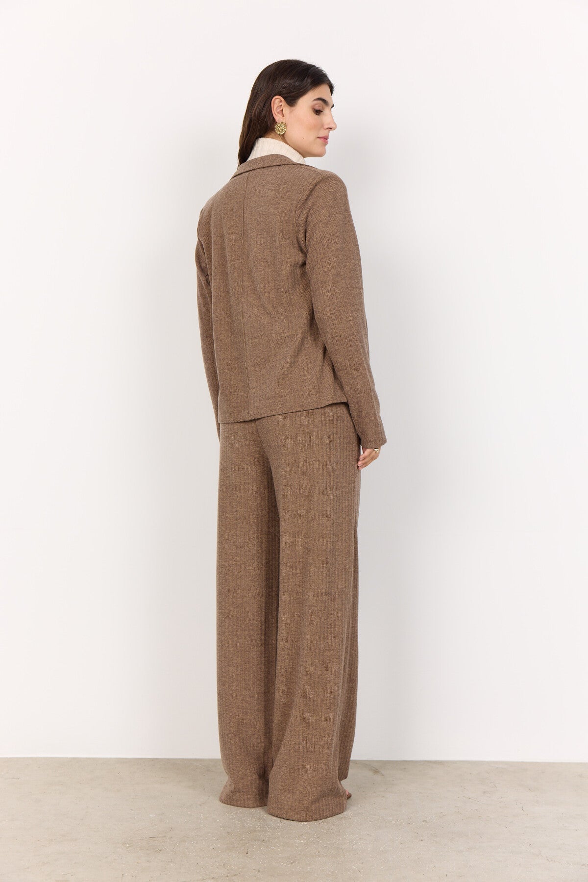 SC-VINJA 1 Kavaj Brün