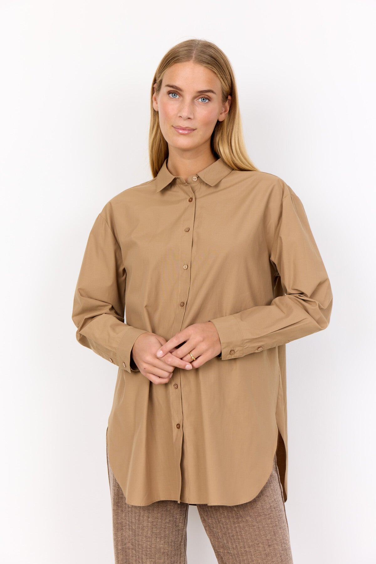 SC-NETTI 52 Skjorta Mörk sand