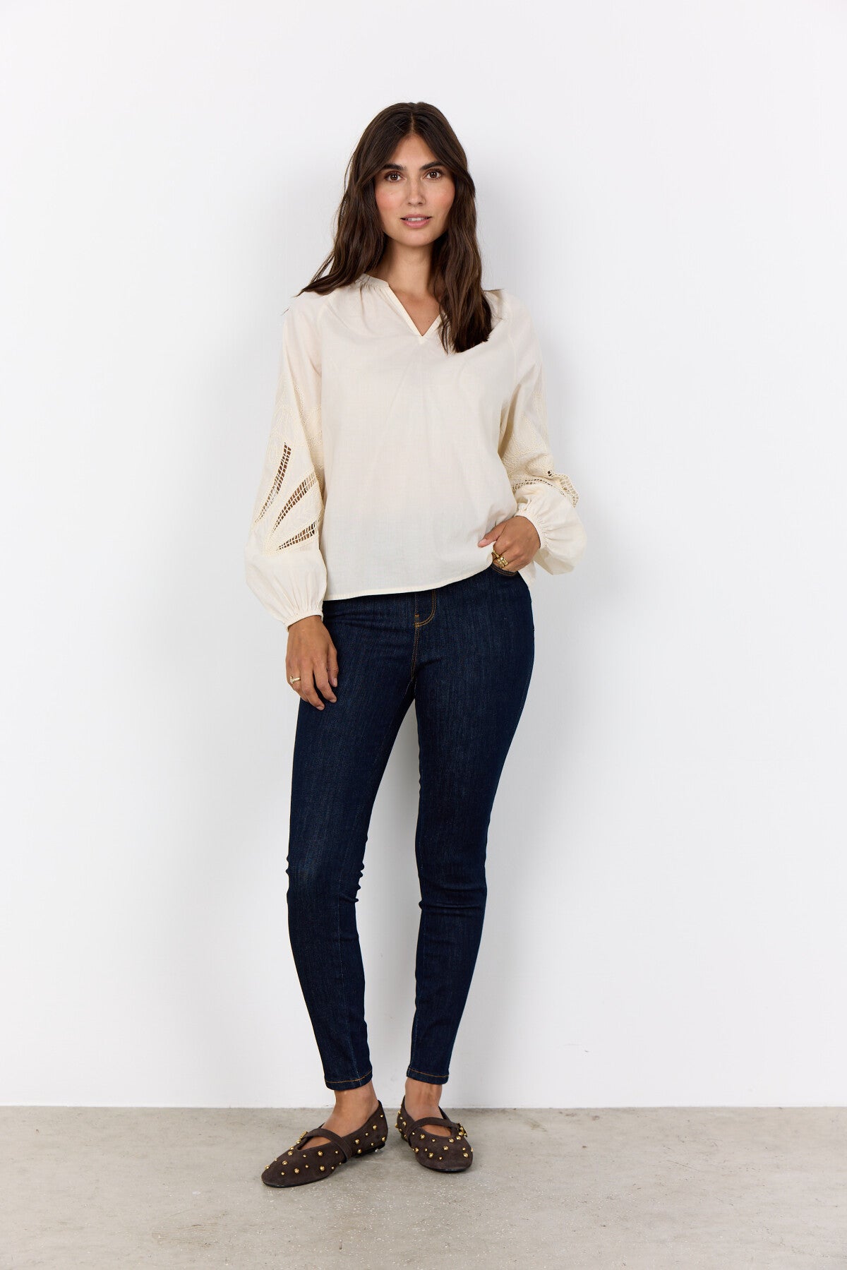 SC-CALISTE 21 Blus Cream