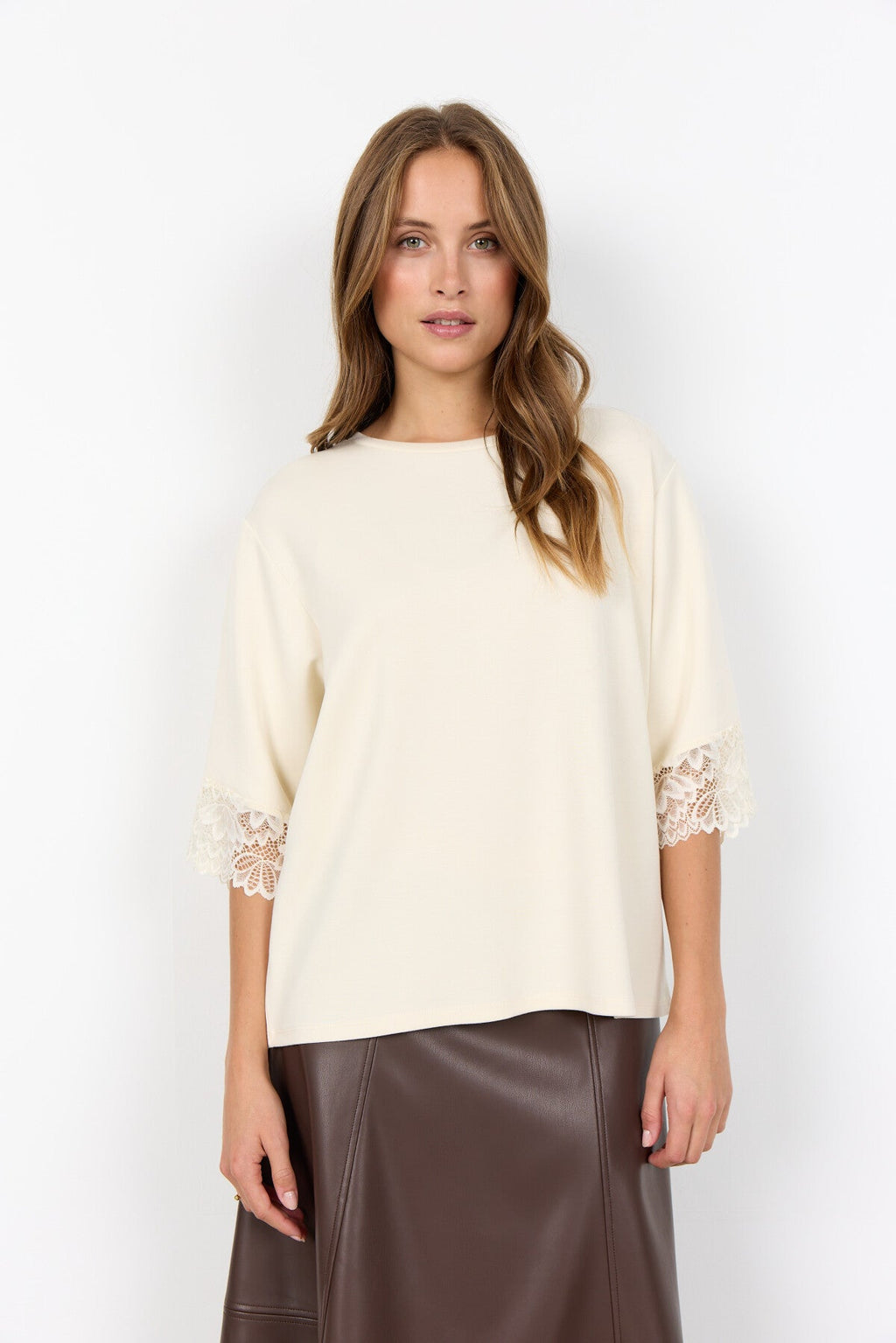 SC-BANU 266 T-shirt Cream