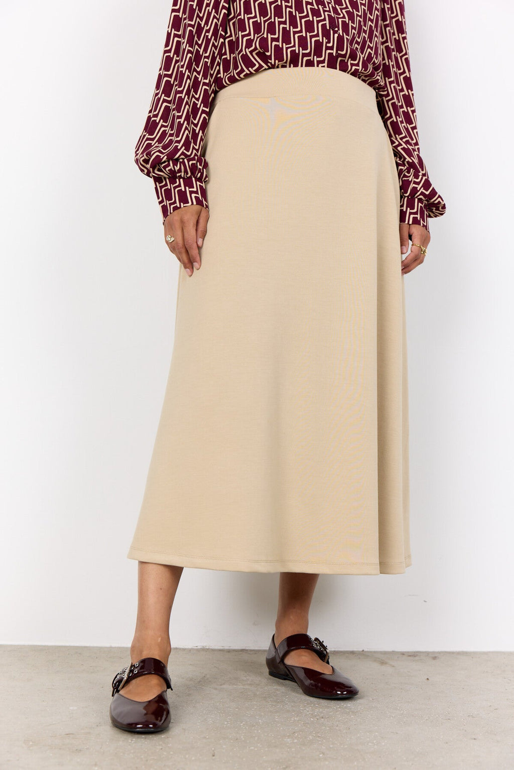 SC-BANU 258 Kjol Sand