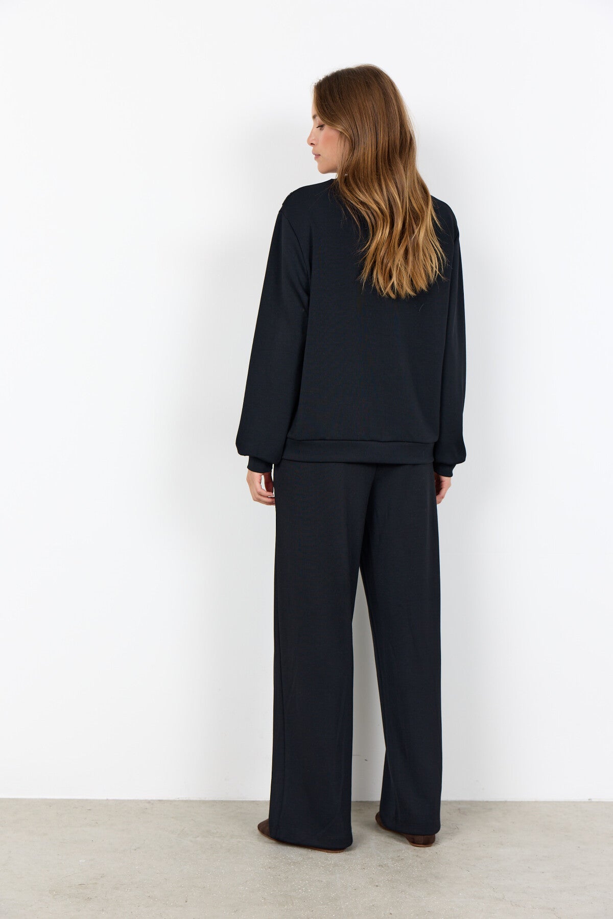 SC-BANU 269 Blus Svart