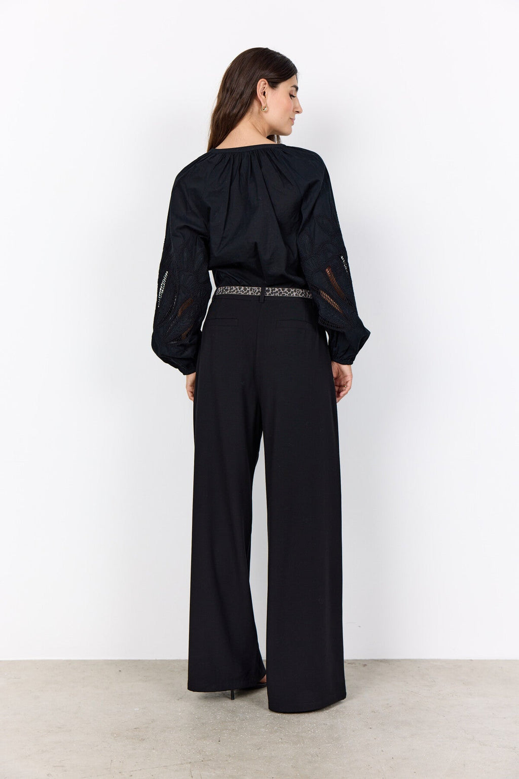 SC-VAHIDA 1 Blus Svart