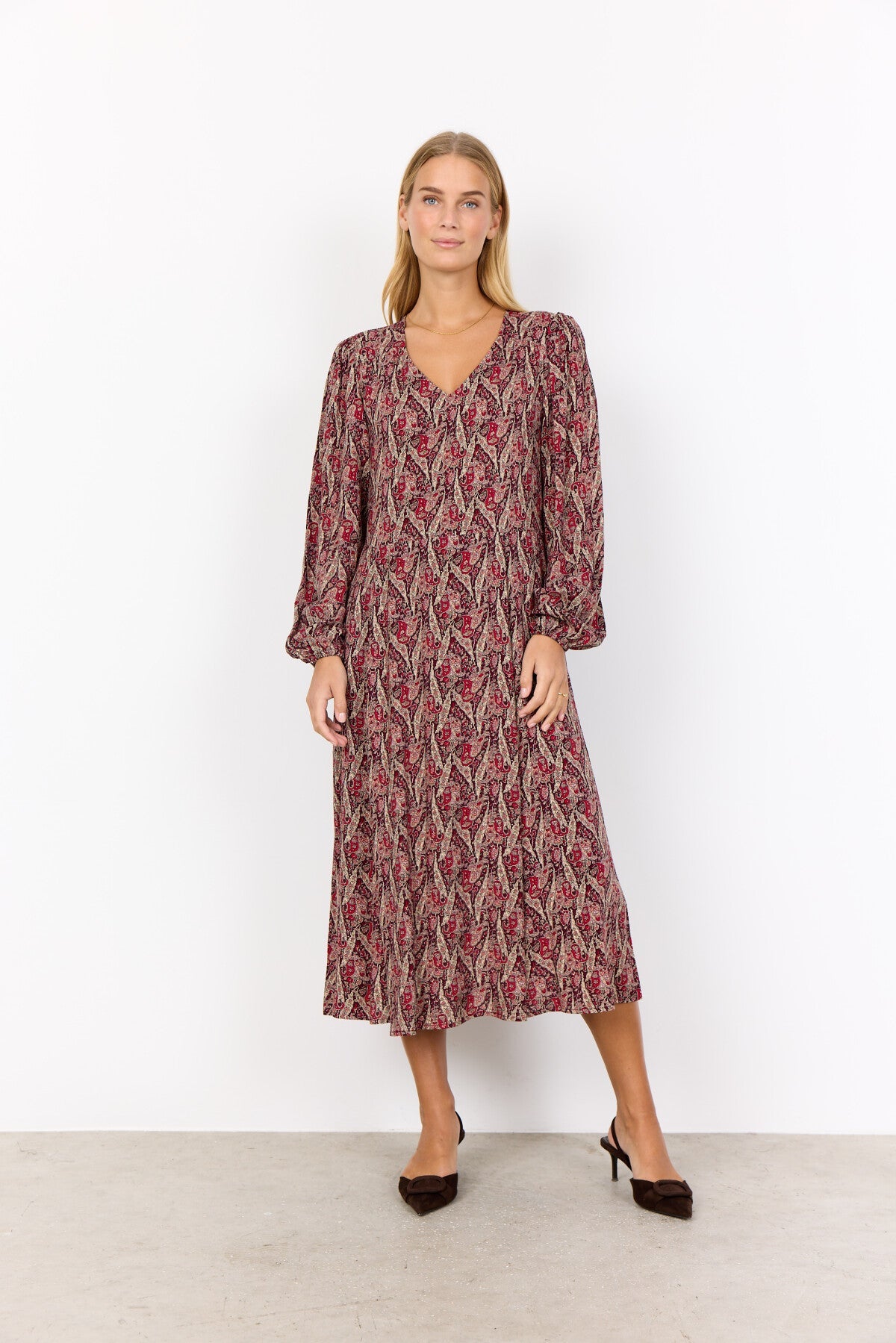 SC-ILYA 4 Klänning Mörkröd