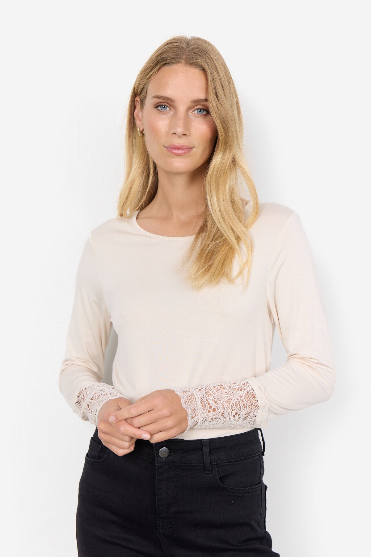 SC-MARICA 226 T-shirt Cream