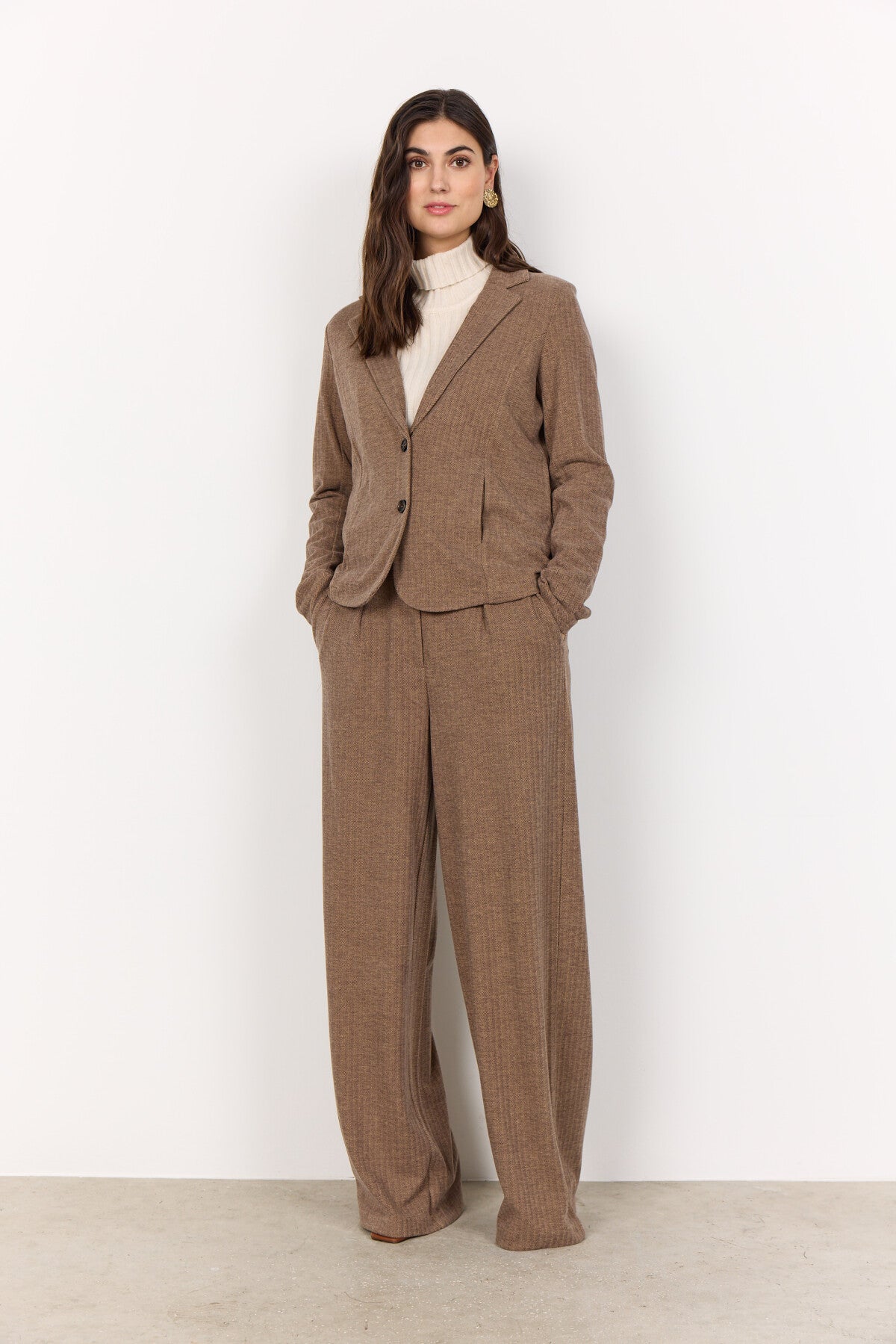 SC-VINJA 1 Kavaj Brün