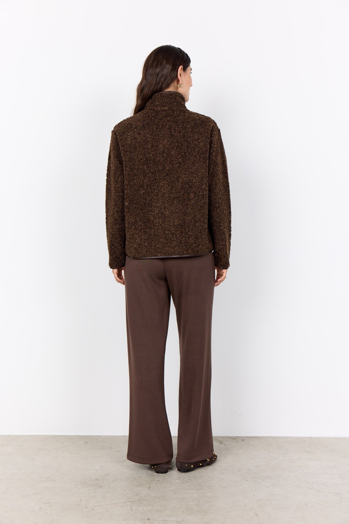 SC-BESSIE 1 Jacka Mörkbrun