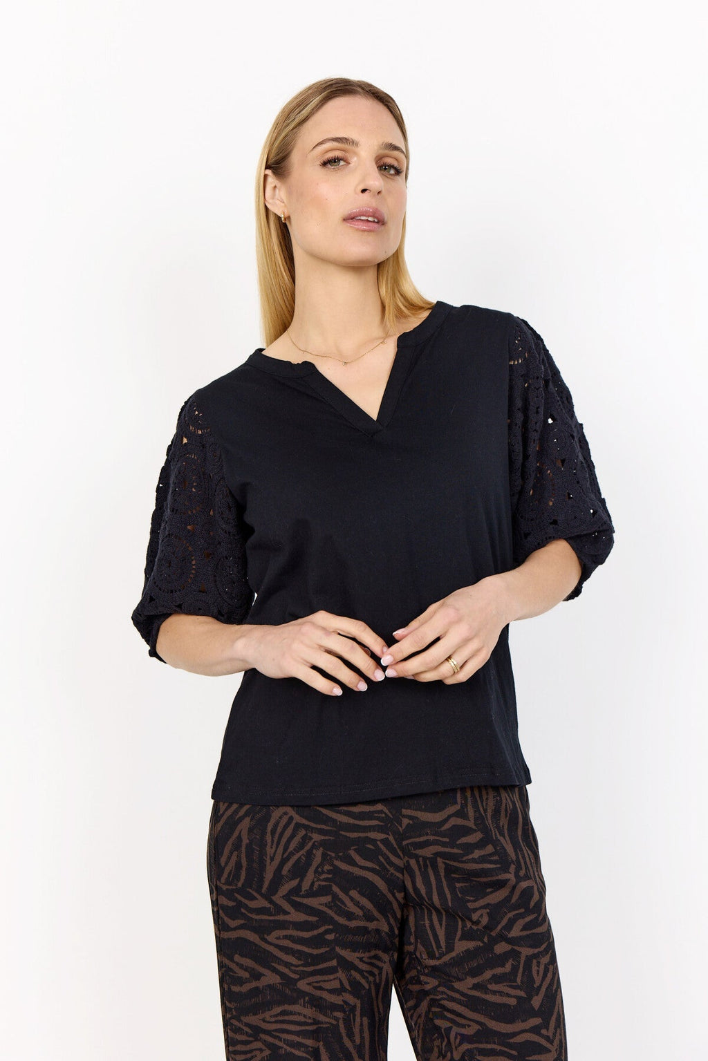 SC-SHENA 2 T-shirt Svart