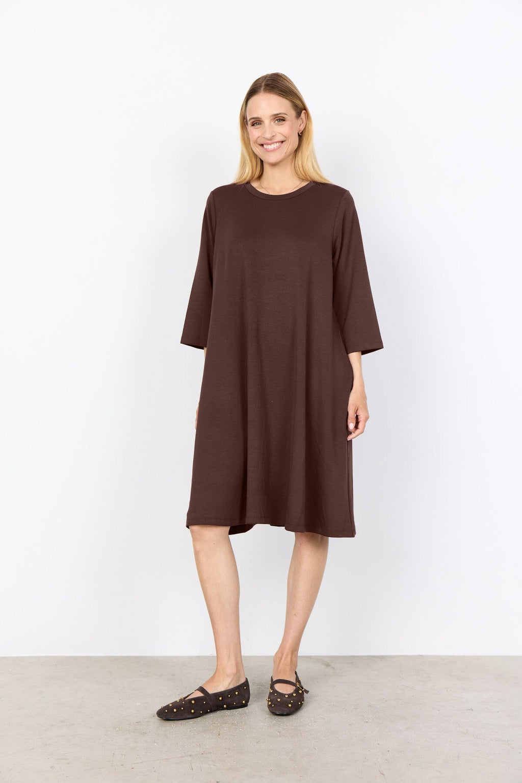 SC-BANU 155 Klänning Mörkbrun
