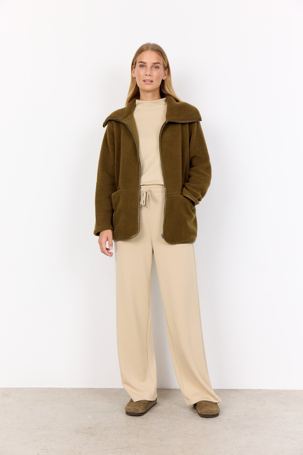 SC-ONYX 5 Jacka Oliv