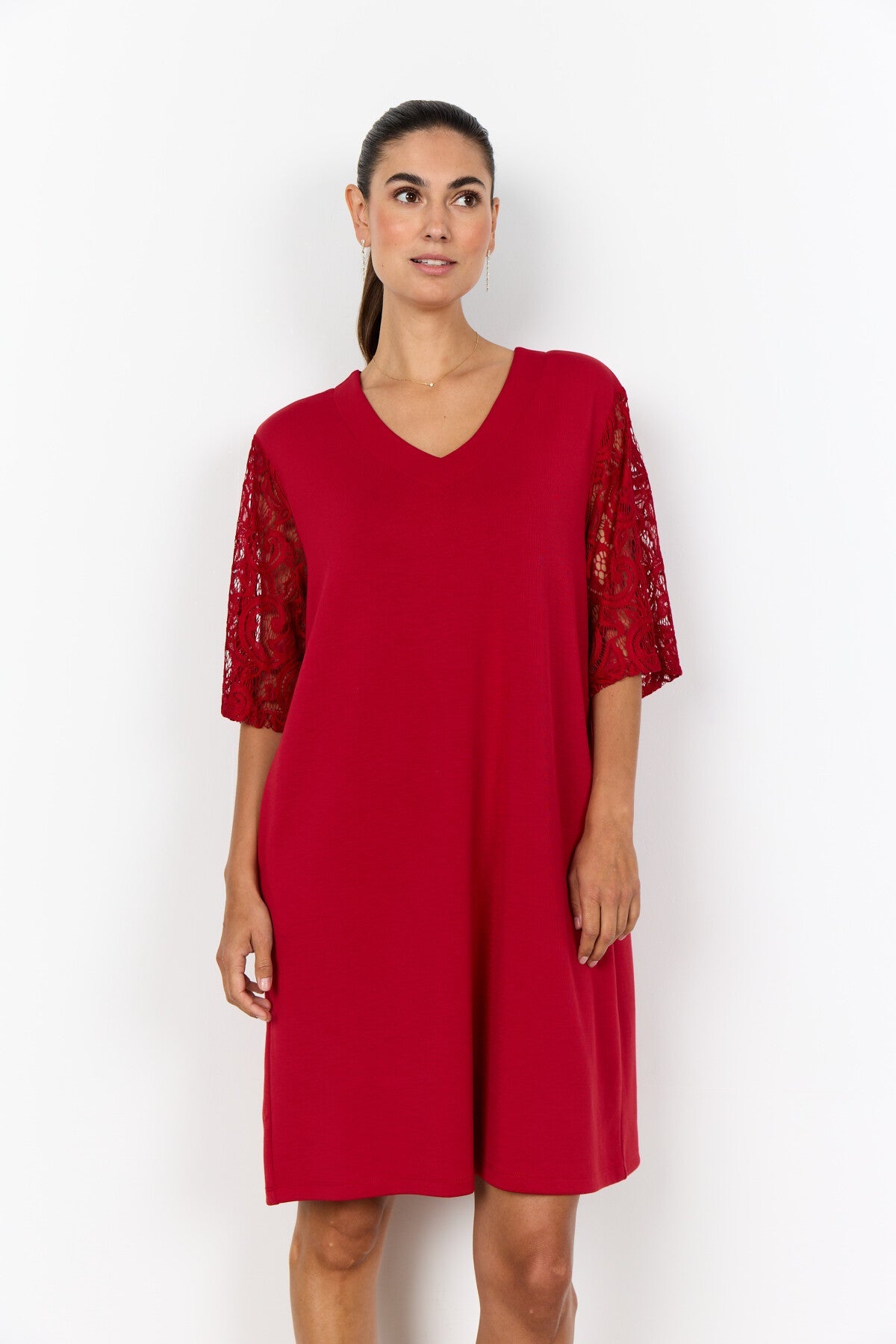 SC-BANU 272 Klänning Röd