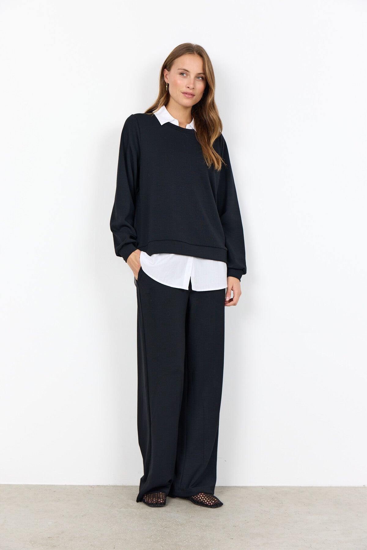 SC-BANU 271 Blus Svart