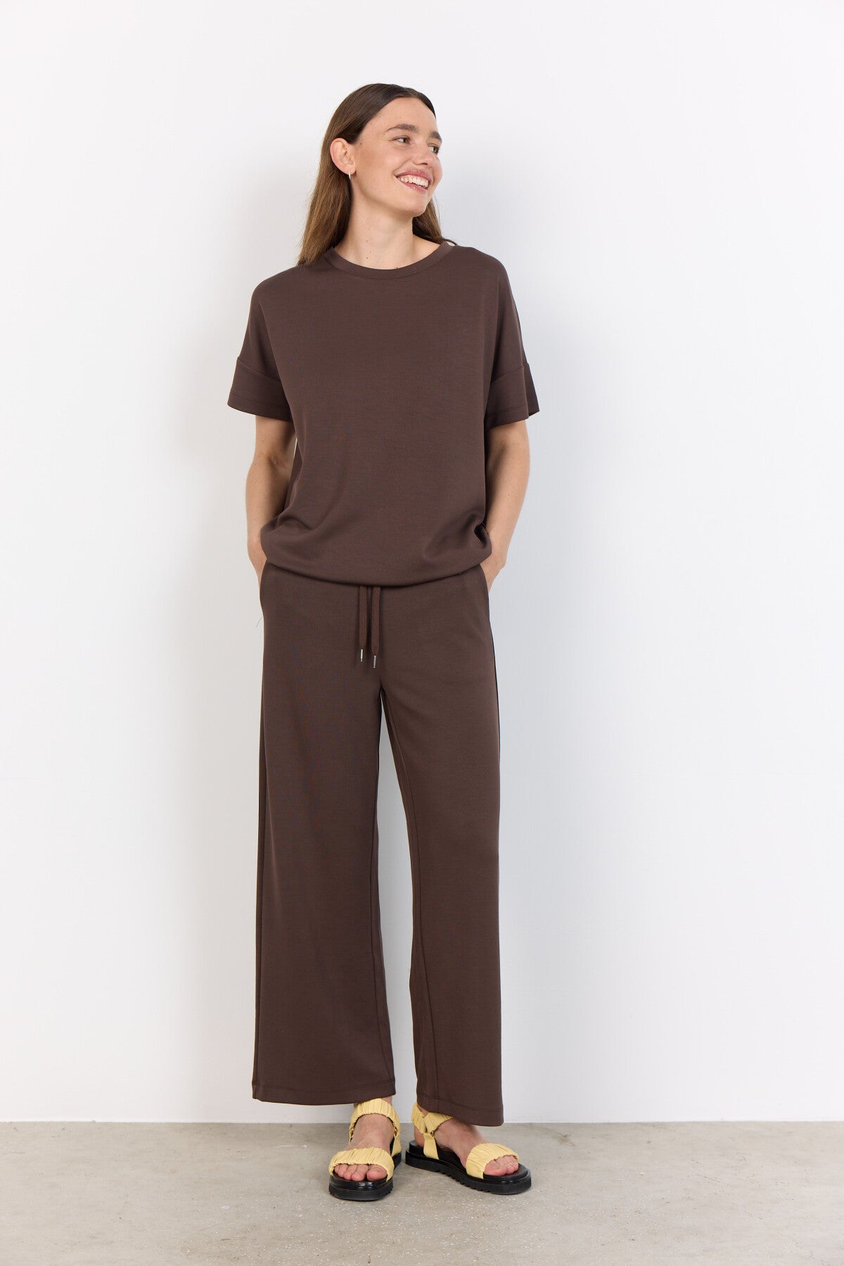 SC-BANU 184 T-shirt Mörkbrun