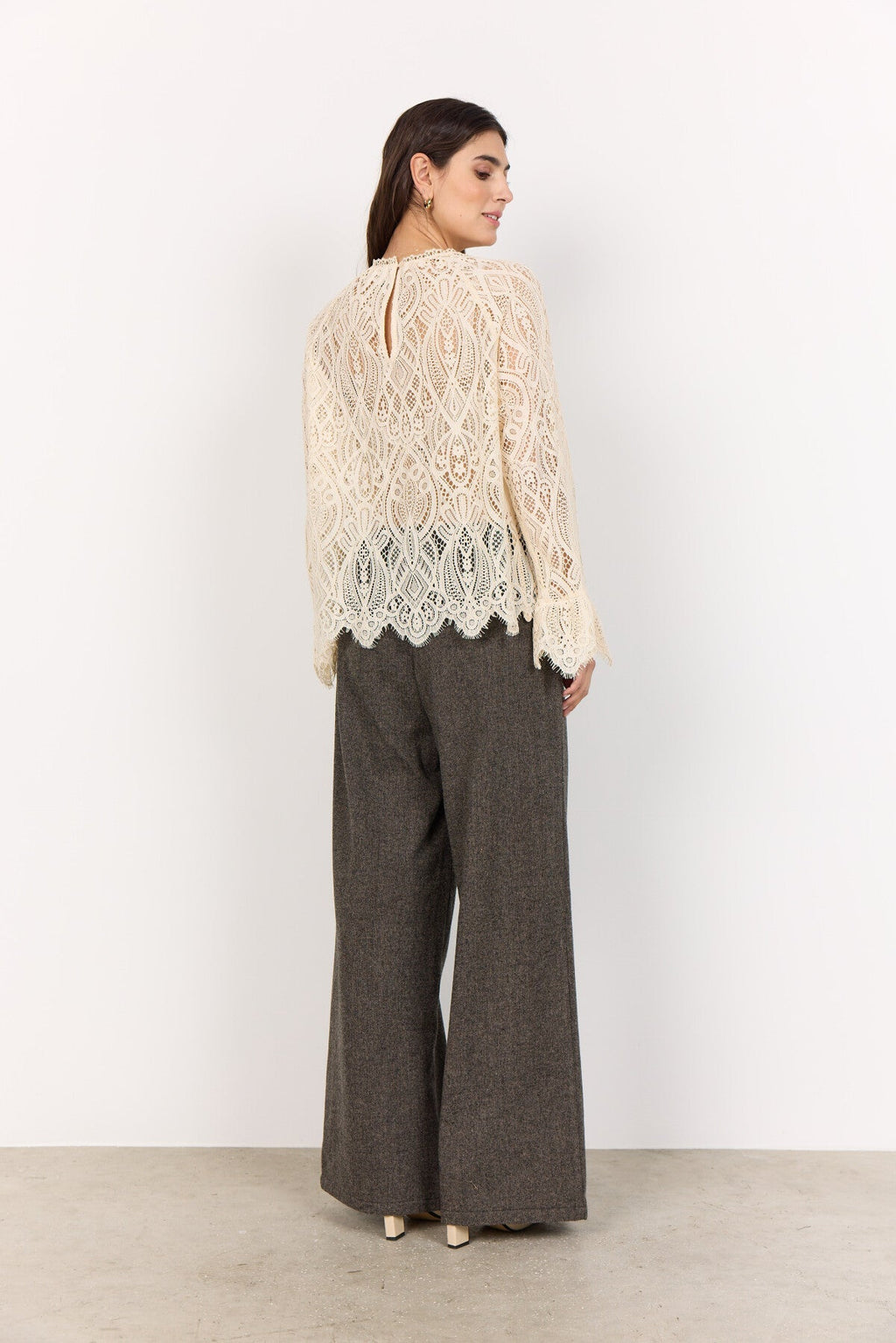 SC-VAHIDA 1 Blus Cream