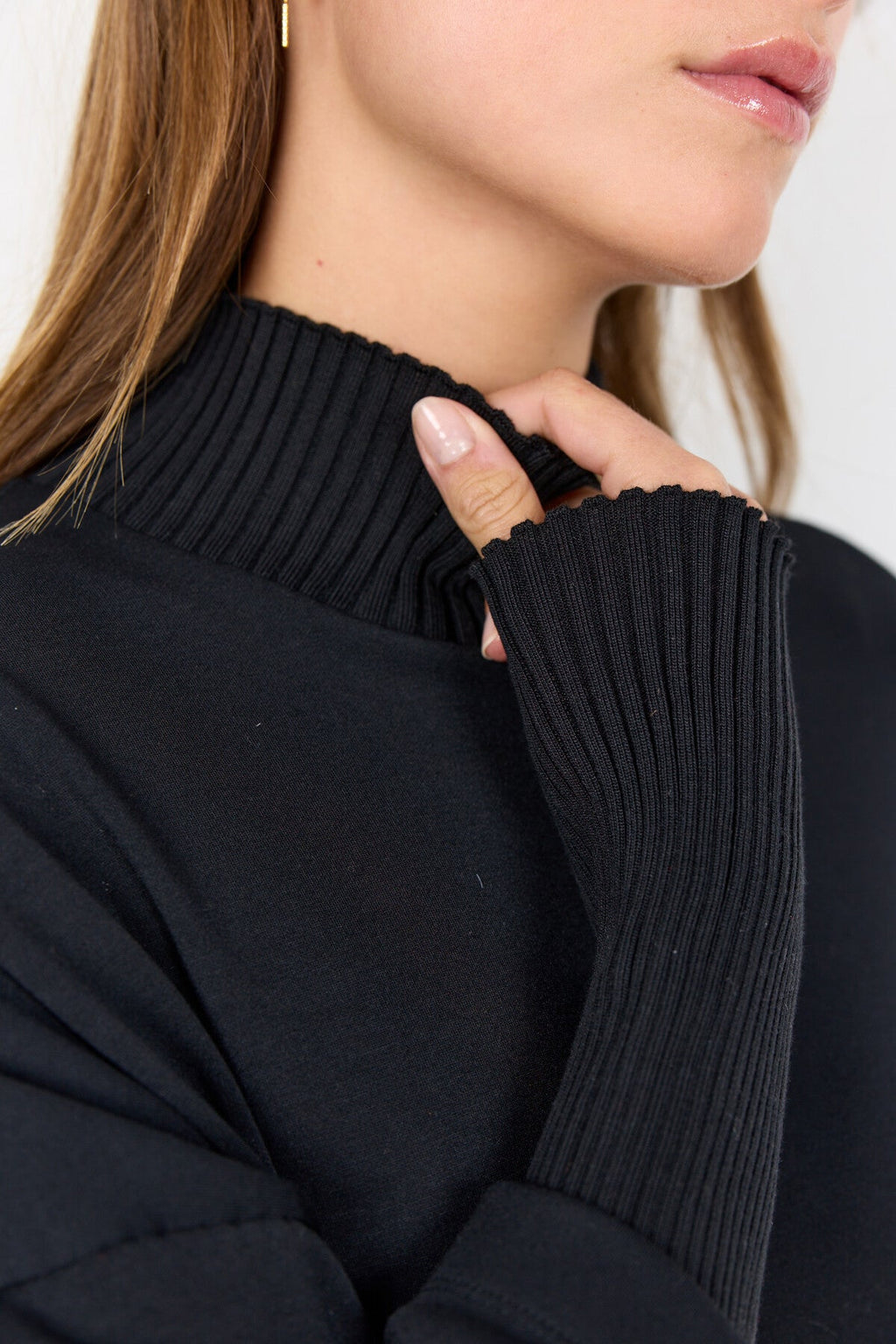 SC-BANU 273 Klänning Svart