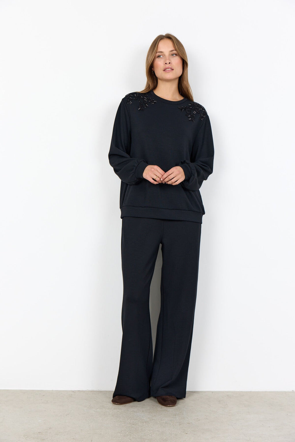 SC-BANU 269 Blus Svart