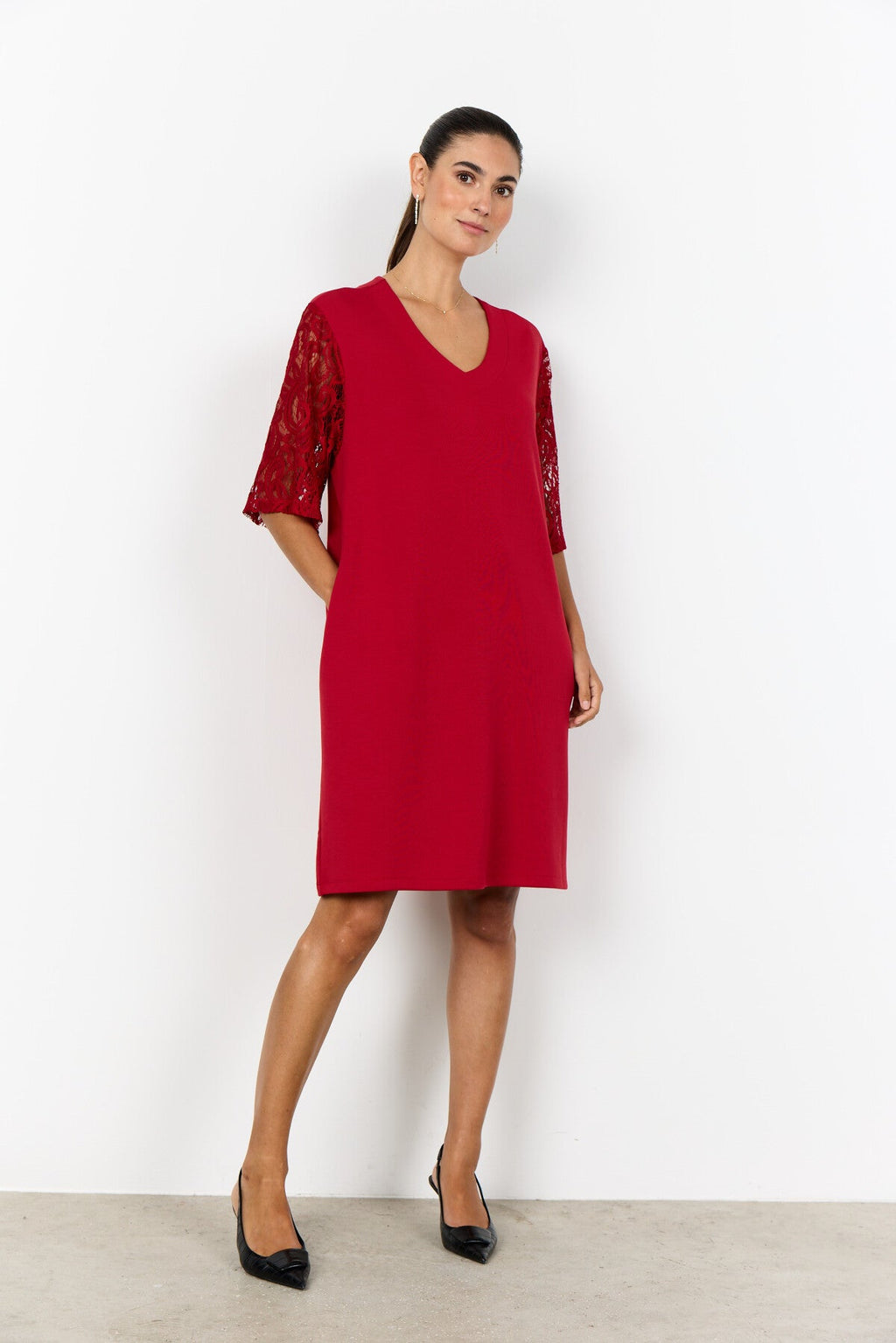 SC-BANU 272 Klänning Röd