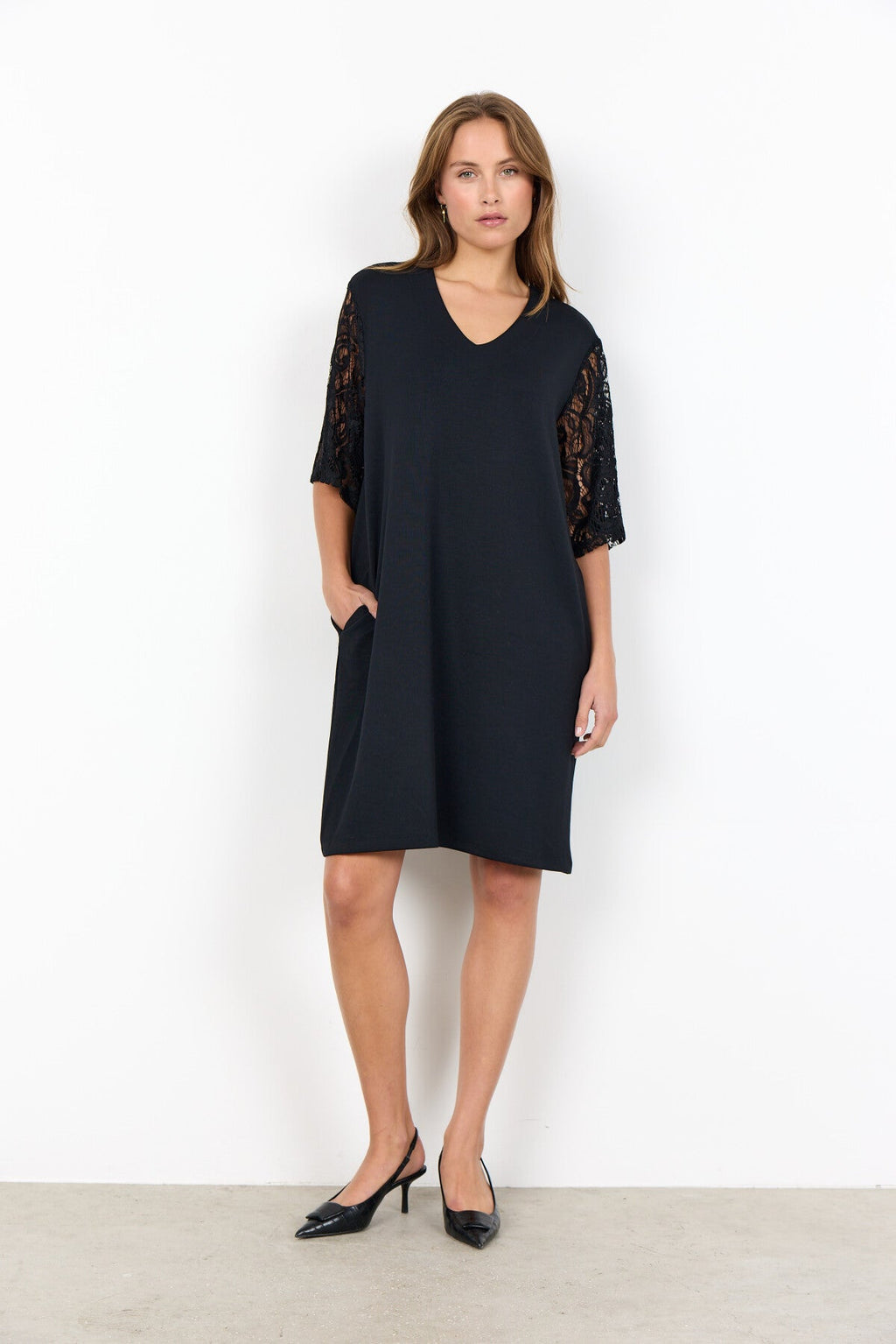 SC-BANU 272 Klänning Svart