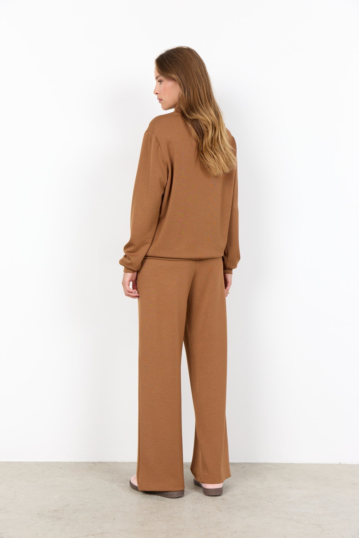 SC-BANU 274 Blus Brün