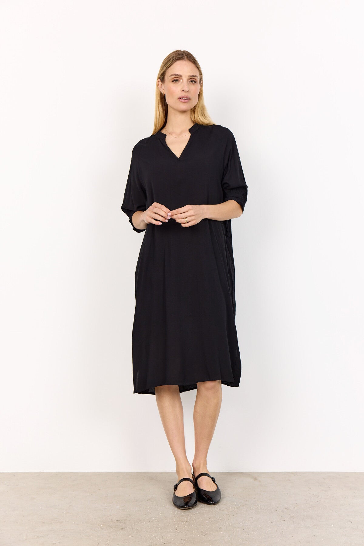 SC-RADIA 219 Klänning Svart